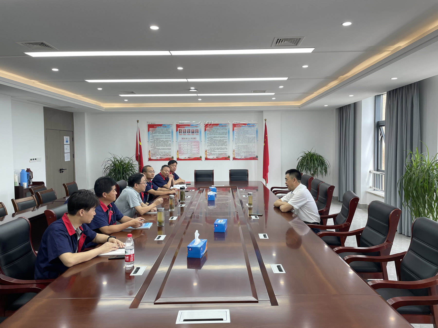 集團(tuán)公司黨委委員、總工程師周俊到公司調(diào)研 